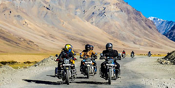 Discover Ladakh by Bike 2021